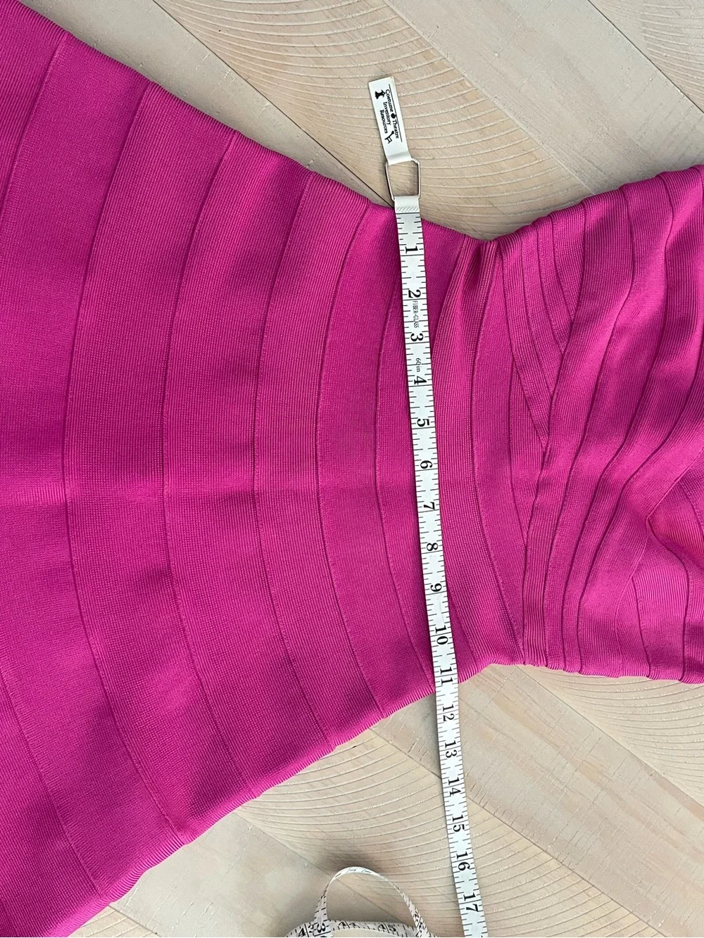 Herve Leger Fuchsia Strapless Bandage Skater Dress - Picture 7 of 8